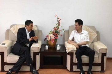 福建省農(nóng)業(yè)廳黃華康廳長(zhǎng)會(huì)見郭浩主席