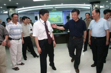 福建省委盧展工書記蒞臨總部調研