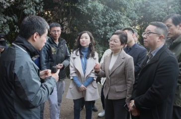 延安市委常委、副市長孫礦玲一行蒞臨超大考察調(diào)研